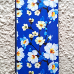 Чехол-книга Fashion Case для Realme C21, красочный принт, белые цветы на синем, синий