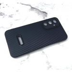 Силиконовый чехол для Iphone 13 (6.1) тактильный под карбон с отверстаем для лого, защита, черный