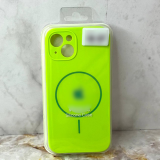 Силиконовый чехол для Iphone 16 Silicone Case с MagSafe, защита камеры, в блистере, салатовый