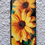 Чехол-книга Fashion Case для Tecno Pova 5, красочный принт, желтые цветочки, красный
